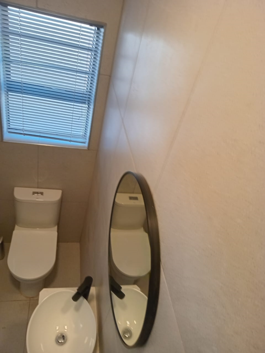 4 Bedroom Property for Sale in Despatch Central Eastern Cape